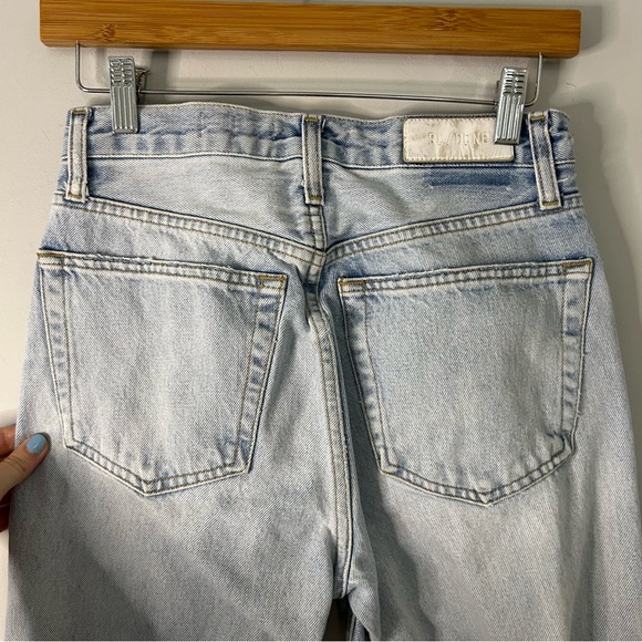 Re/Done Originals 90s High Rise Loose Jeans with Busted Knee - Picture 6 of 9